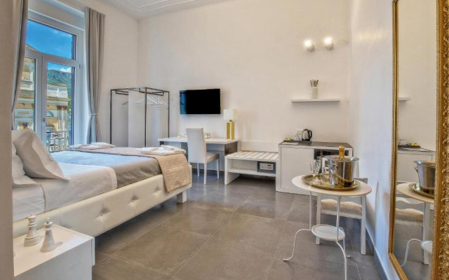 Materia Relais