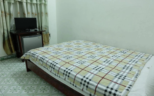 SPOT ON 1112 Thuy Tram Hotel 3