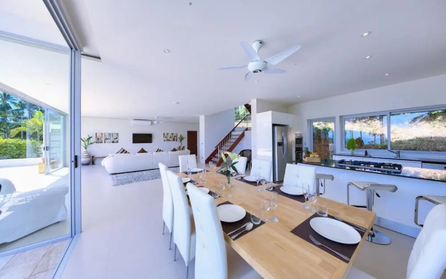 Coral Cay Villa