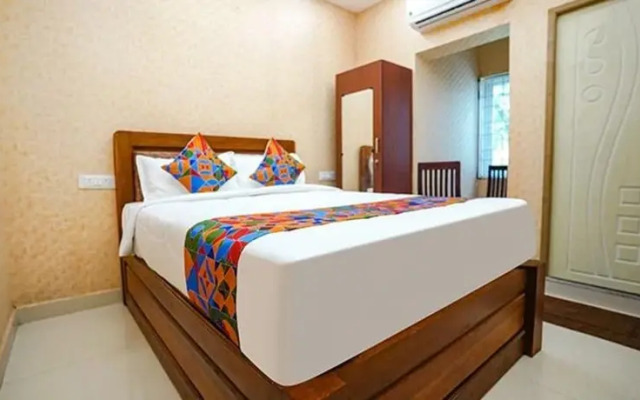Hotel O Eswar Residency