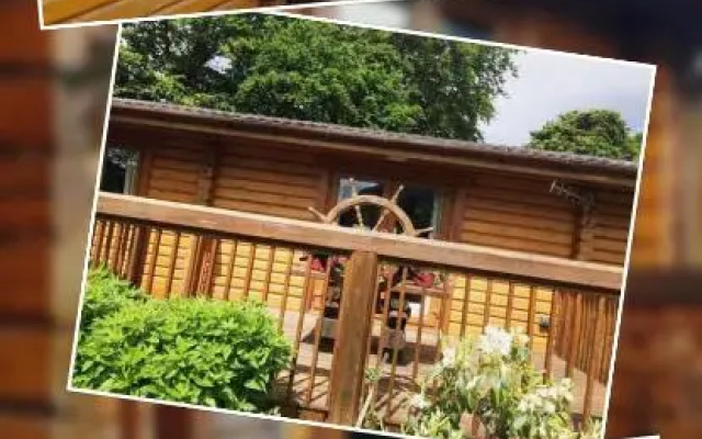 Glenmhor Log Cabin