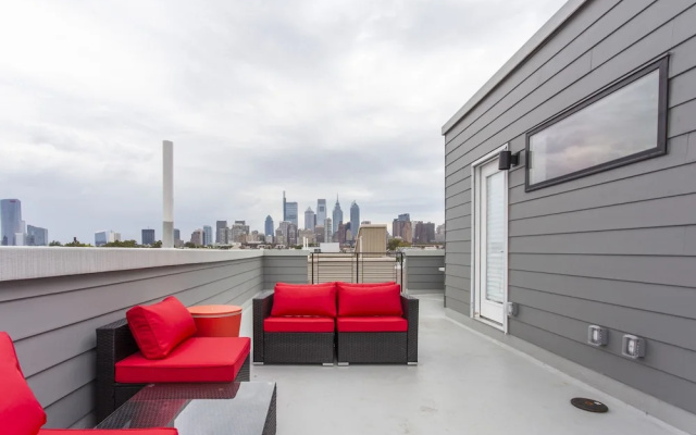 City Retreat - Roof Deck / Patio / Views