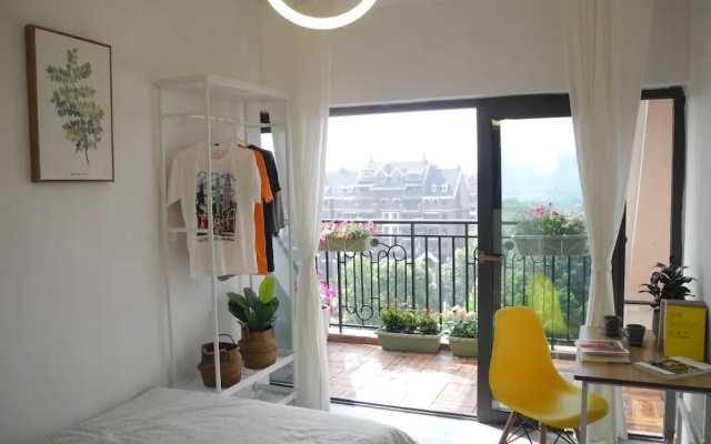 Qingjue Guesthouse