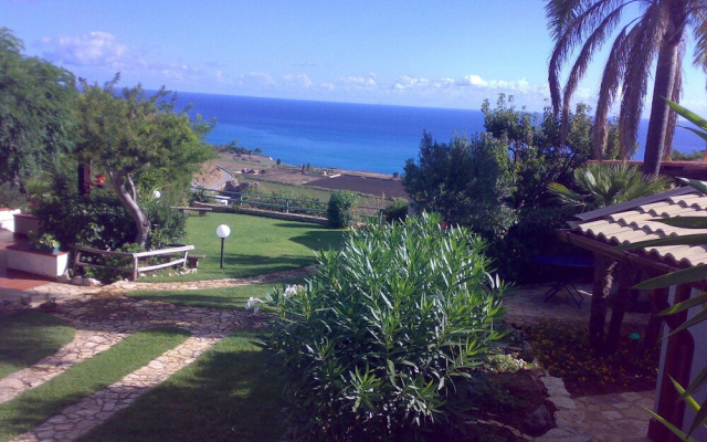 "scopello Savi-sea View House"