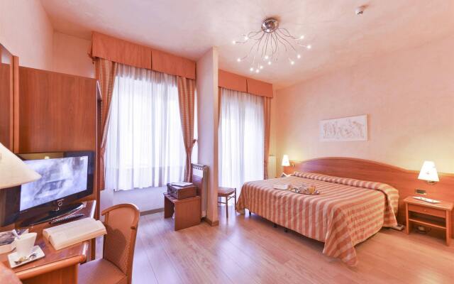 Hotel Jane комната для гостей