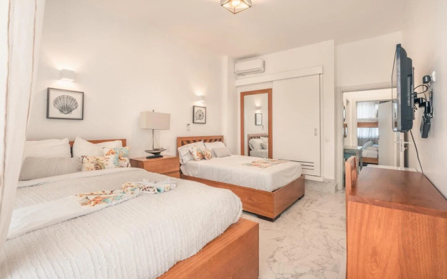 Playa Bonita Nautical Apartment at Lake View