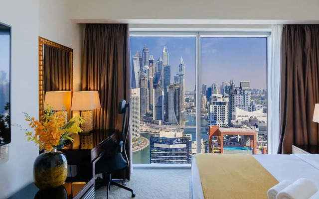 Stylish 1BR unit Address Marina