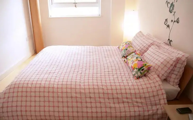 Cosy Home in Central / North London