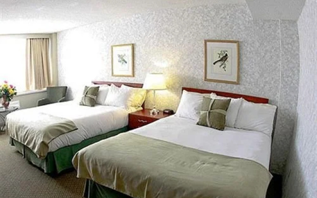 Compass Point Inn