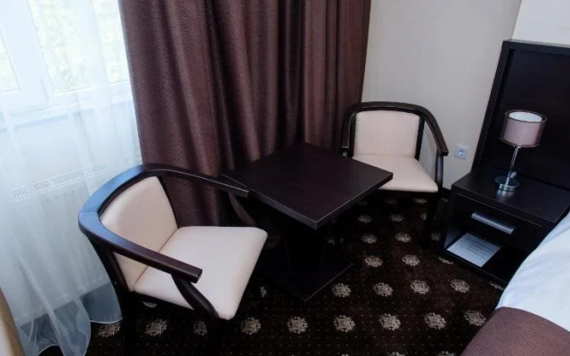 Hotel Maryiotis