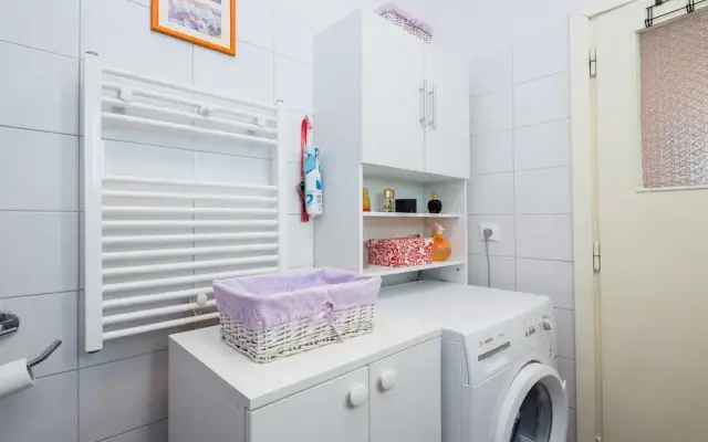 Comfortable and Fully Furbished apt in Center