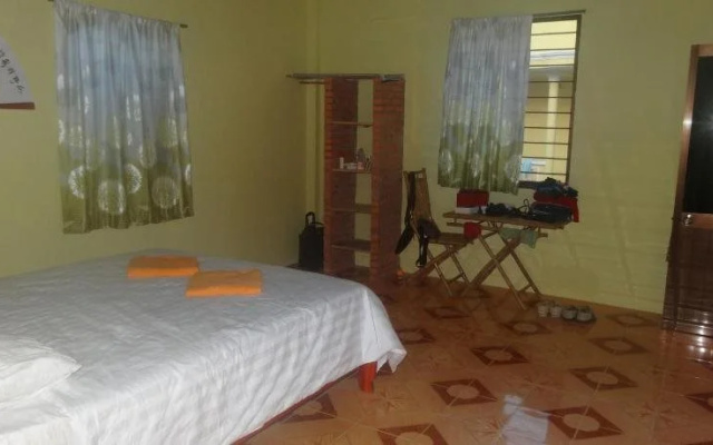 Luot Van Guest House