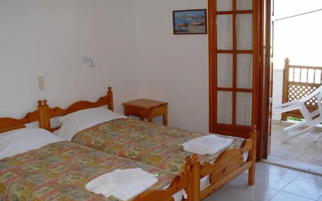 Deidamia Hotel
