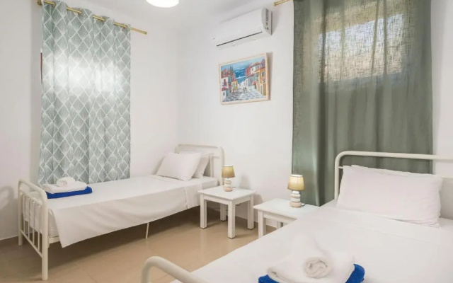 Cap Bleu Seafront Holiday Home