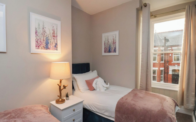 Blackburn Heights Apartment