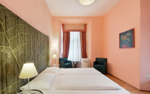 Boutique Hotel Dom - Rooms & Suites