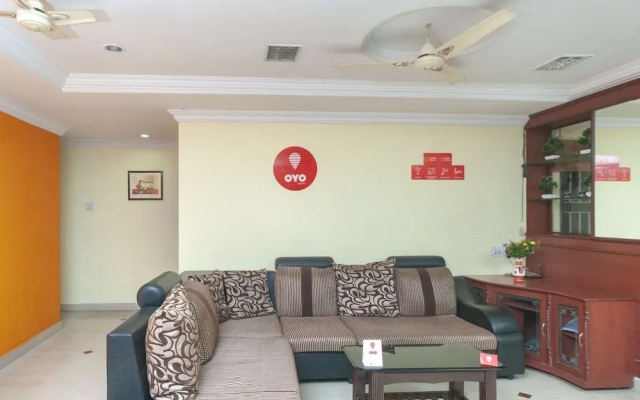Oyo 7853 Pearl Corporate Residency