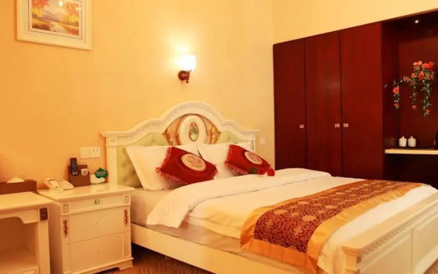 AL Shan Hotel