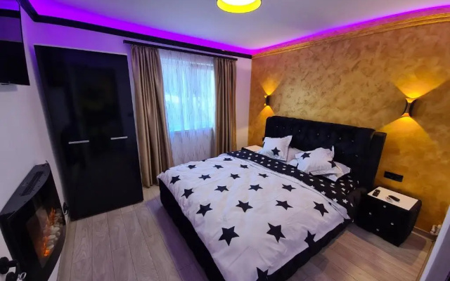 Diamonds House 2