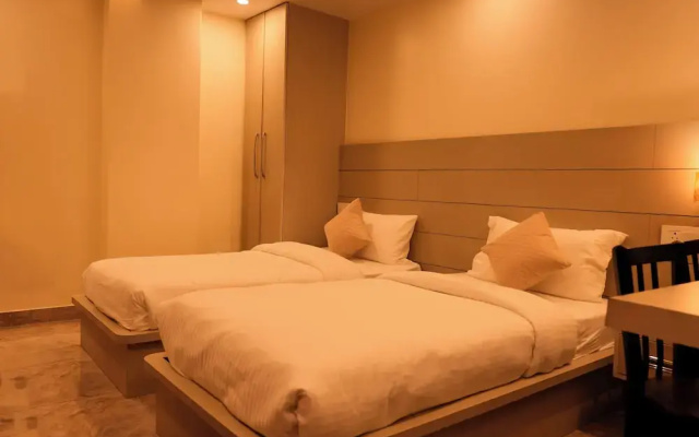 Green Hills Hotel