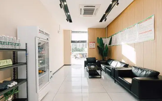 GreenTree Apartment Hotel (Fuyang People's Hospital)