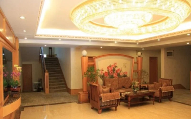 Lian Yun Hotel