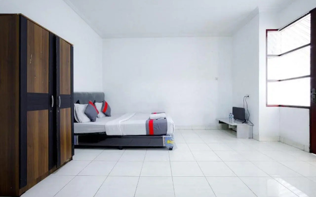 Hotel O J&b Rooms Tomang