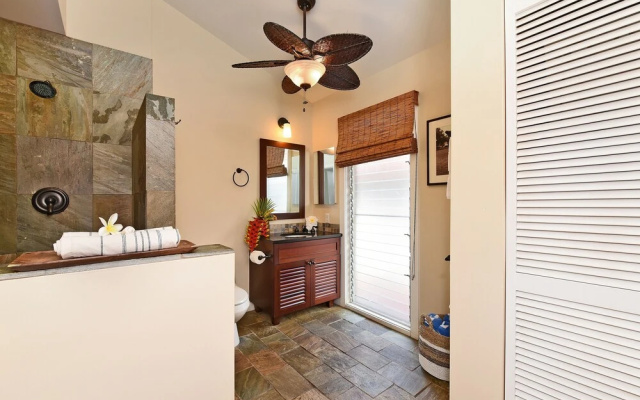 Aina Nalu Condo G204 - 2 Br Condo