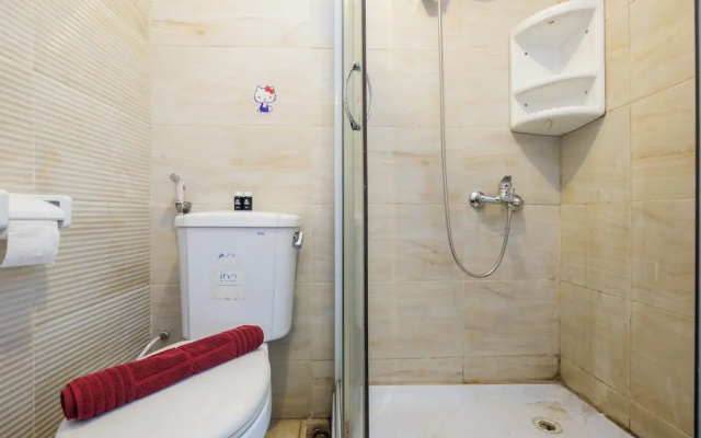 Homey and Comfort 2BR Metropark Condominium Apartment