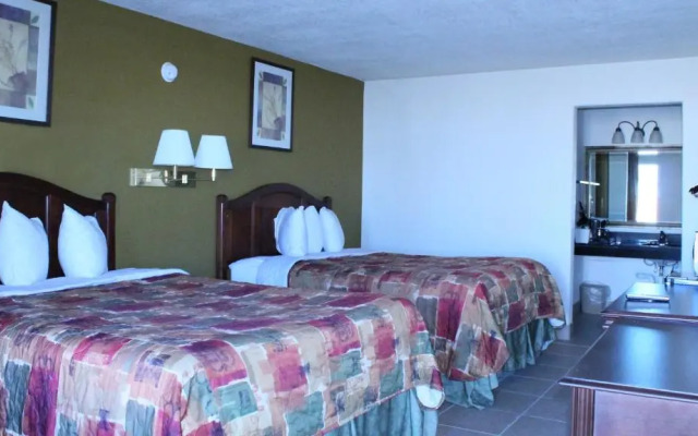 Royal Inn  Suites