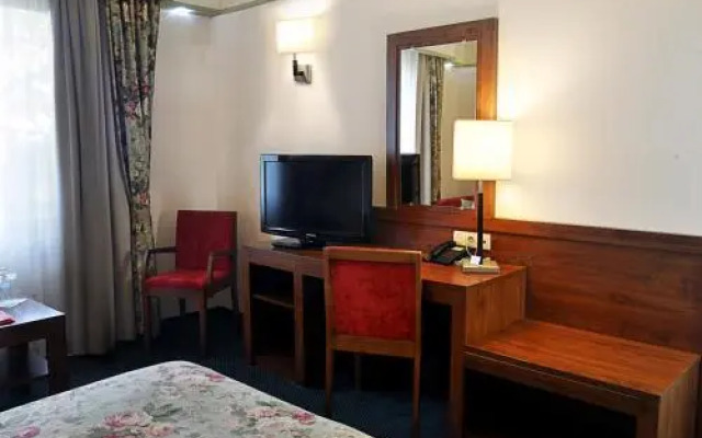 Ahotel