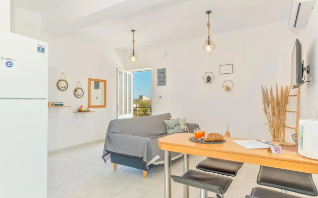 Marvinas Seaside Apartment