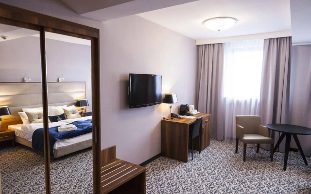 Excelsior Boutique Hotel
