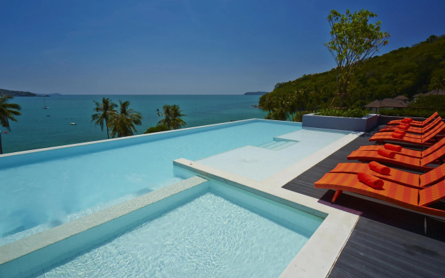 Отель Bandara Beach Resort, Phuket
