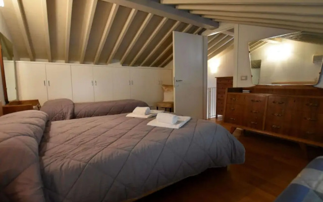 Cozy Apartment in Lovere near Lake