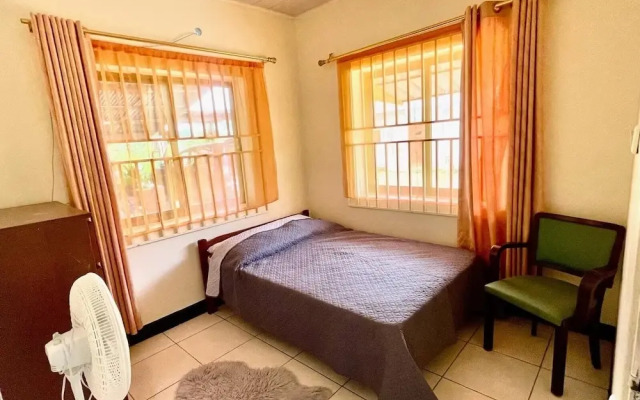 Tropical Paradise in Paramaribo 3 - Room House