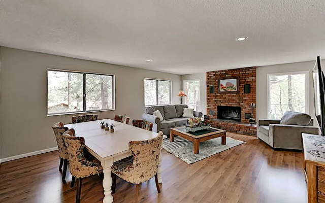 3330smoo 4 Bedroom Home