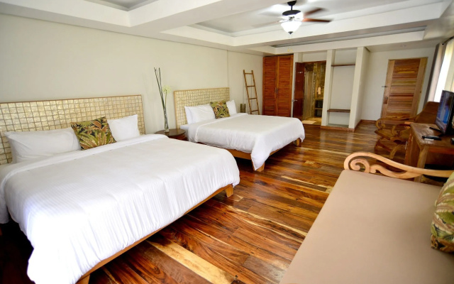 Nabulao Beach and Dive Resort