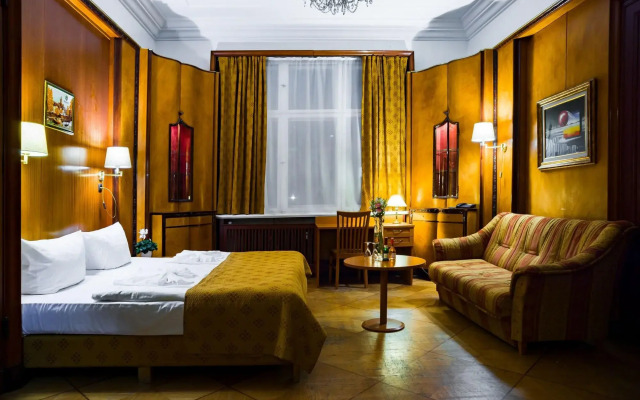 Hotel Aster