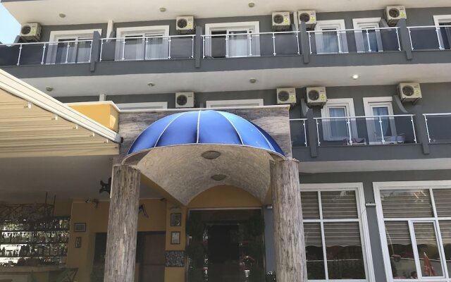 Twenty One Hotel вид на фасад