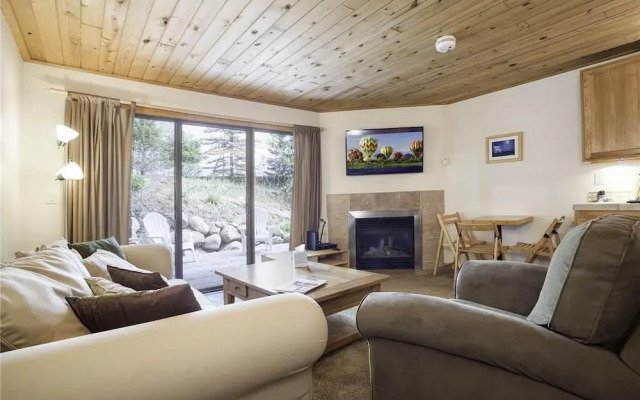 Scandinavian Lodge and Condominiums