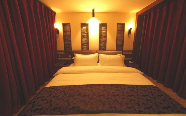 QiuLianHotel(昆明秋恋大酒店)