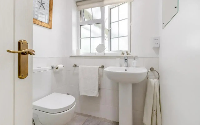 Mavis Cottage