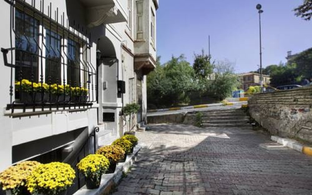 Lokum Ev Suites Pera