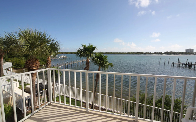 Jupiter Waterfront Inn