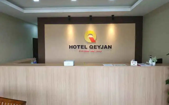 Qeyjan Hotel