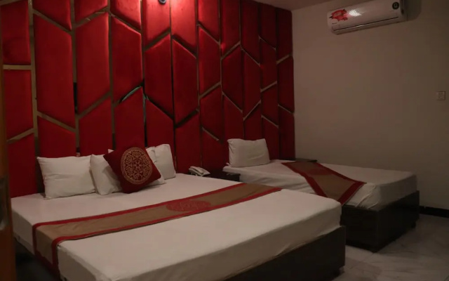 Manat Hotel