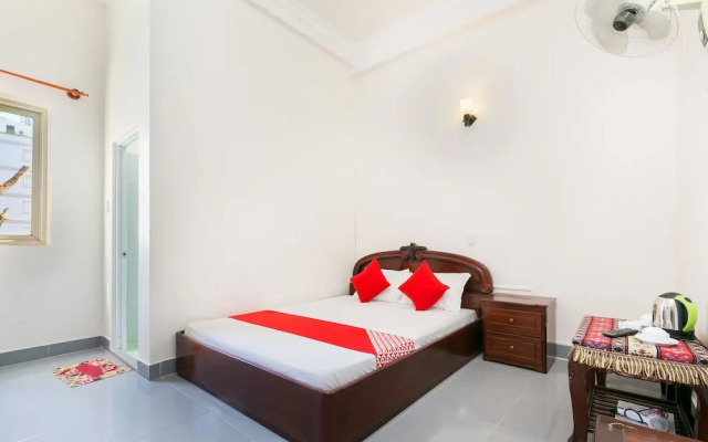 T90 Guest House