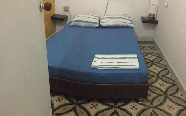 Cande Hostel