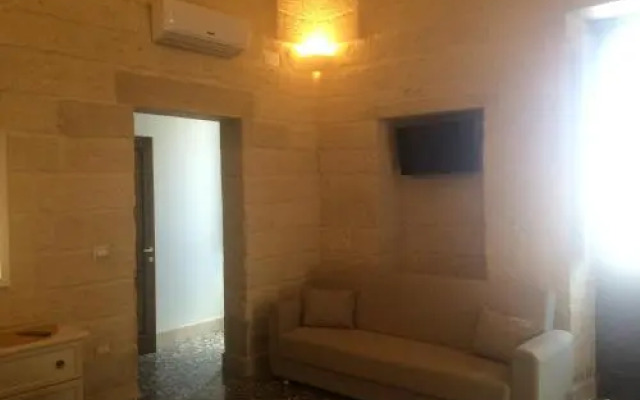 Casa Madonna del Carmine